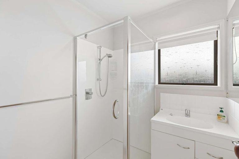 Photo of property in 178b Centreway Road, Orewa, 0931