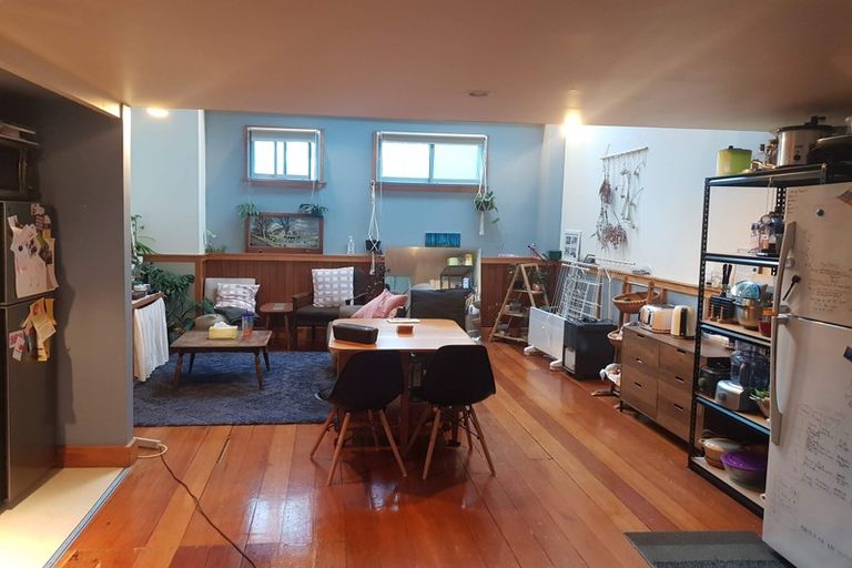 Photo of property in 227/6 Left Bank, Te Aro, Wellington, 6011