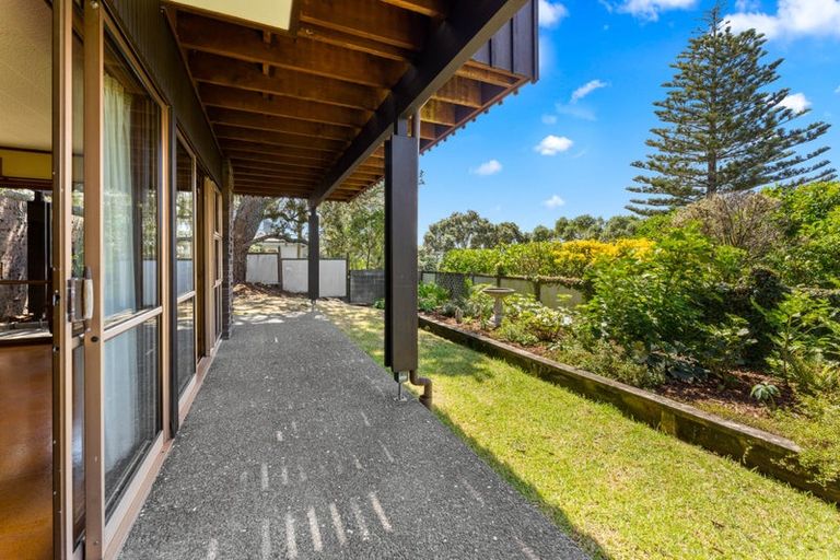 Photo of property in 1/41 Hauraki Road, Hauraki, Auckland, 0622