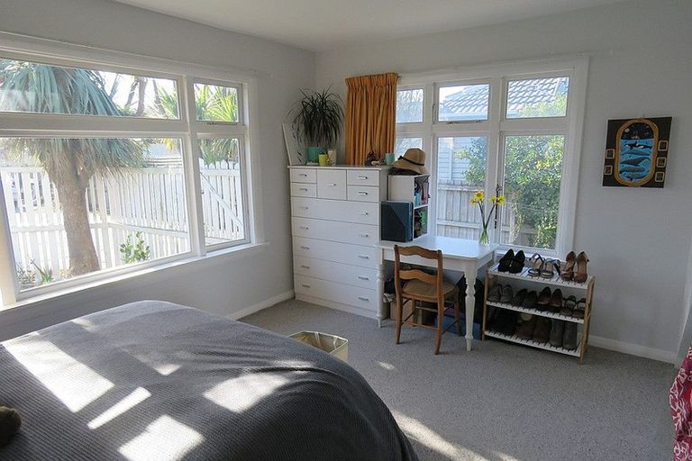 Photo of property in 65 Coopers Road, Dallington, Christchurch, 8061