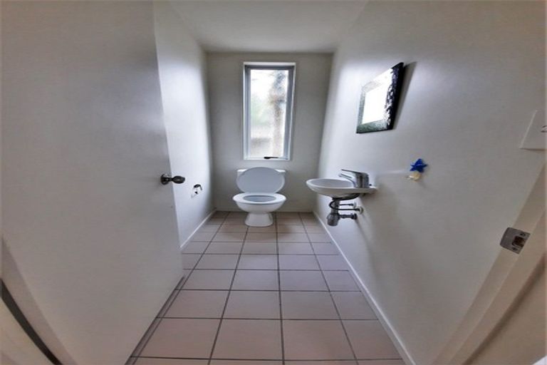 Photo of property in 41 Albionvale Road, Glen Eden, Auckland, 0602