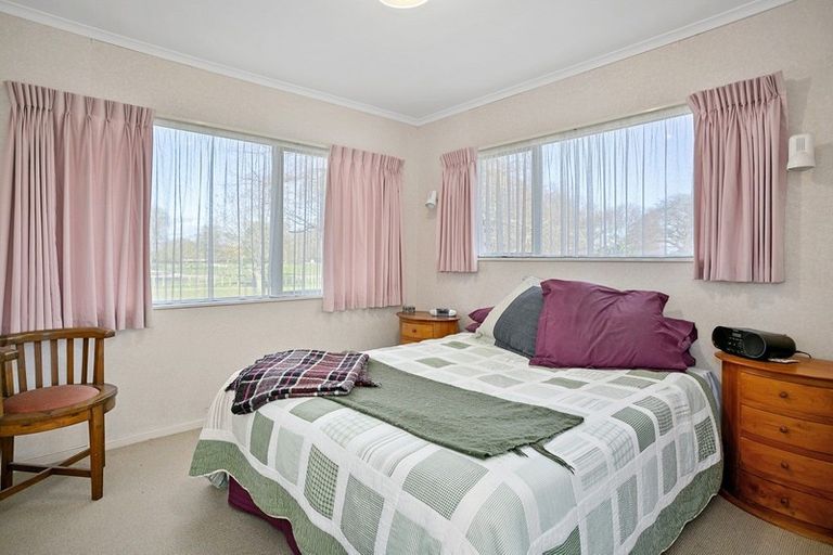 Photo of property in 63 Carlyle Street, Leamington, Cambridge, 3432