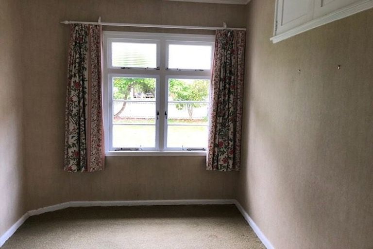 Photo of property in 165 Victoria Avenue, Hokowhitu, Palmerston North, 4410