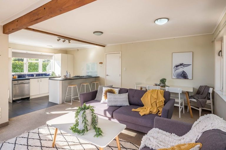 Photo of property in 48 Dale Road, Raumati South, Paraparaumu, 5032