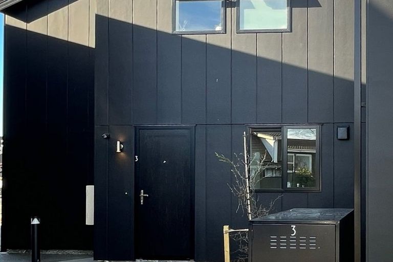 Photo of property in 3/27 Harewood Road, Papanui, Christchurch, 8053