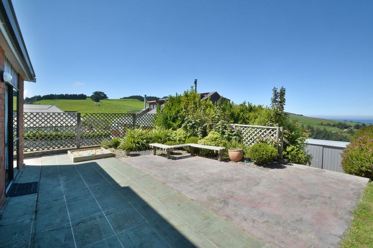 Photo of property in 326 Highcliff Road, Highcliff, Dunedin, 9013