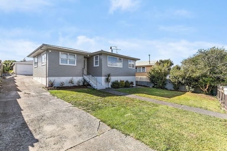Photo of property in 4 Frangipani Avenue, Manurewa, Auckland, 2102