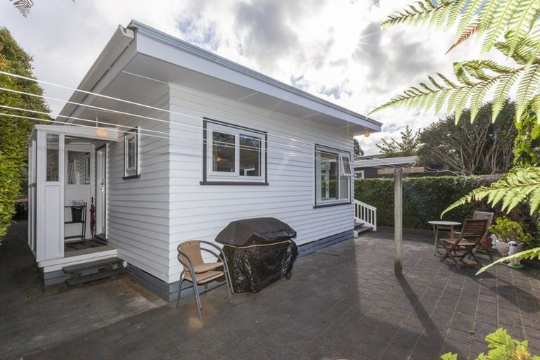 Photo of property in 1/52 Matatua Road, Raumati Beach, Paraparaumu, 5032