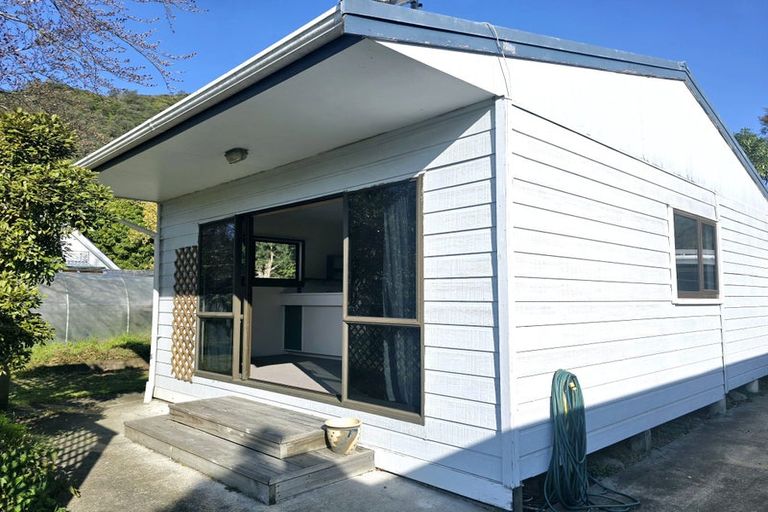 Photo of property in 20 Scotland Street, Picton, 7220