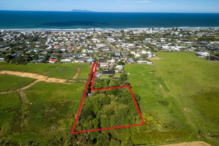 Photo of property in 8 Angus Lane, Waihi Beach, 3611