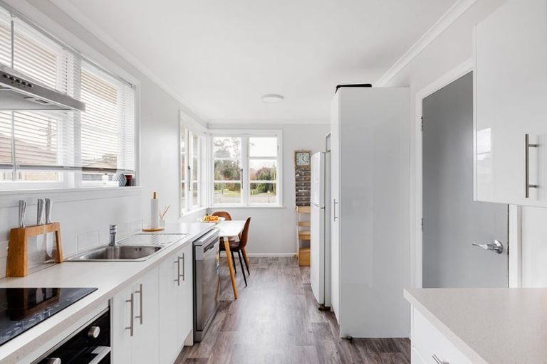 Photo of property in 40 Pine Avenue, Bader, Hamilton, 3206