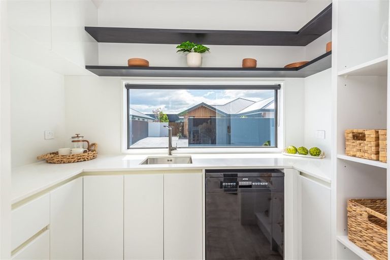 Photo of property in 4 Whitburn Avenue, Halswell, Christchurch, 8025