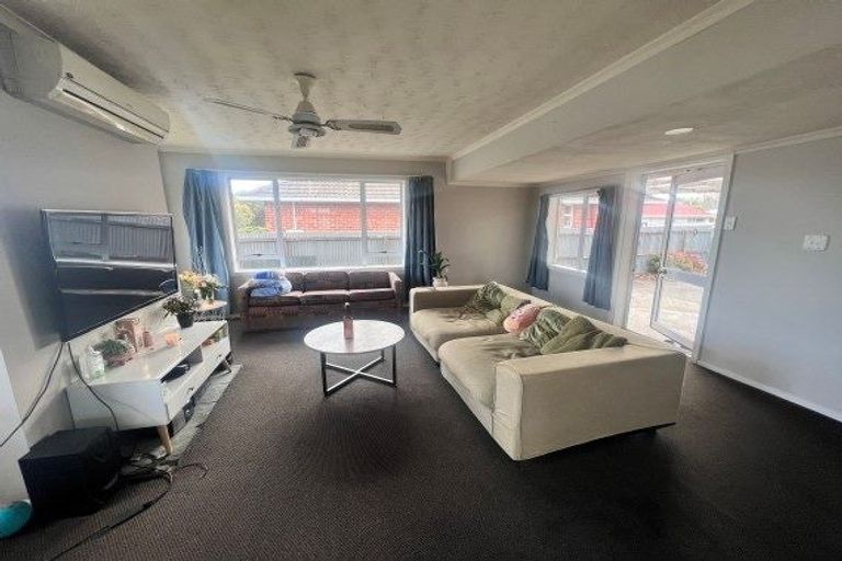 Photo of property in 340 Blenheim Road, Upper Riccarton, Christchurch, 8041