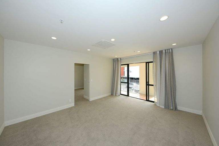 Photo of property in West Fitzroy, 2e/66 Armagh Street, Christchurch Central, Christchurch, 8013