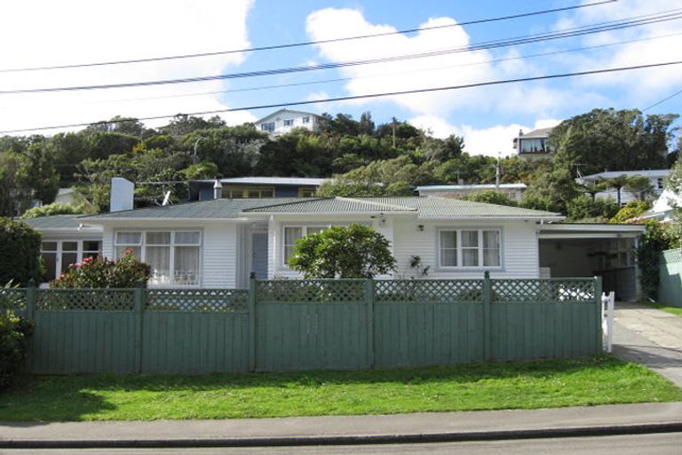 Photo of property in 181 Campbell Street, Karori, Wellington, 6012
