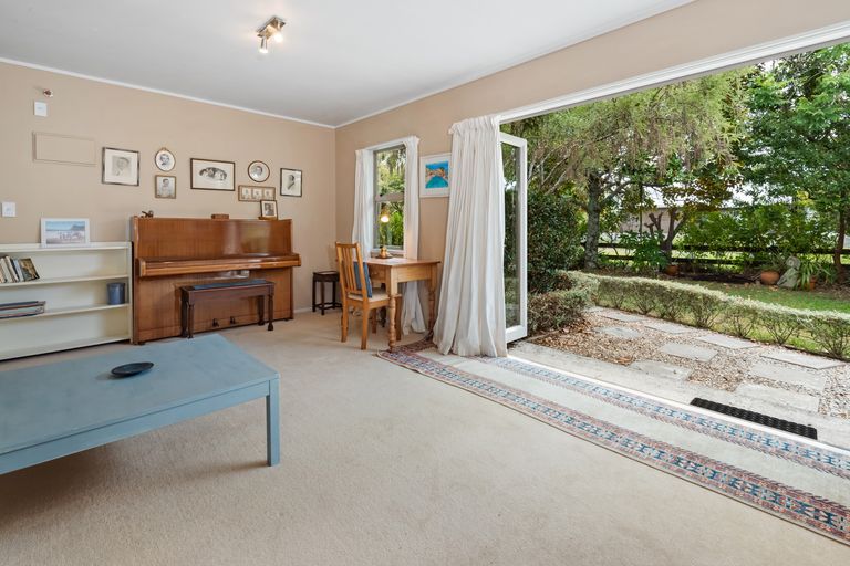 Photo of property in 109 Point Wells Road, Point Wells, Warkworth, 0986