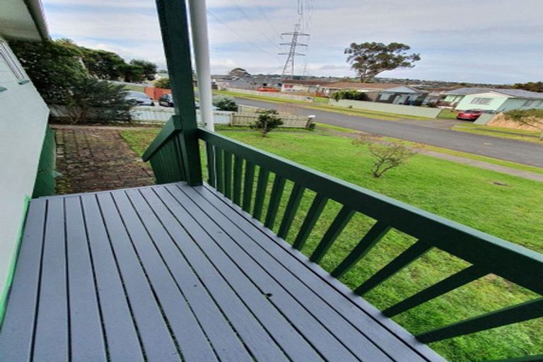 Photo of property in 11 Palermo Place, Clover Park, Auckland, 2023