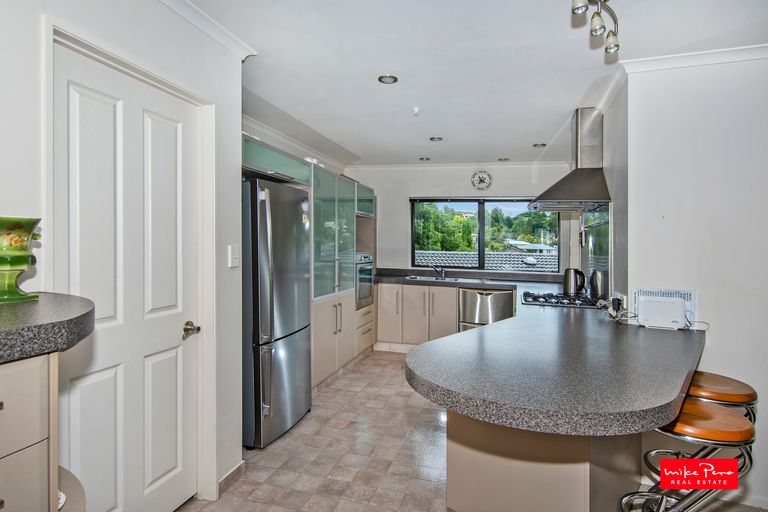 Photo of property in 16 Garden Court, Woodhill, Whangarei, 0110