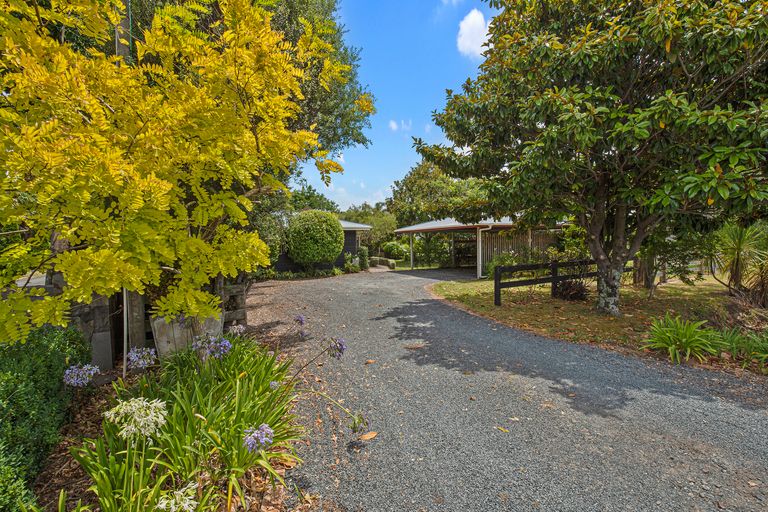 Photo of property in 109 Point Wells Road, Point Wells, Warkworth, 0986