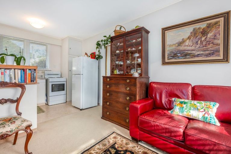 Photo of property in 3/260 Muritai Road, Eastbourne, Lower Hutt, 5013