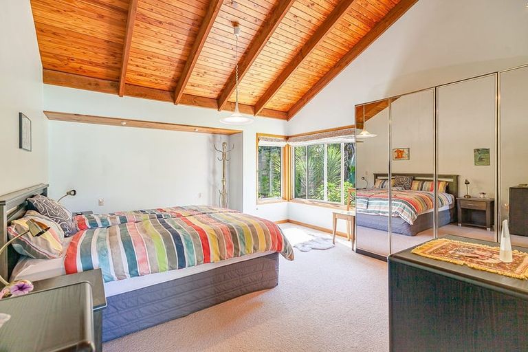 Photo of property in 70 Central Takaka Road, Takaka, 7183