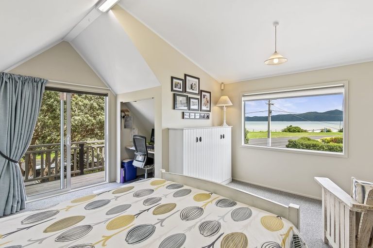 Photo of property in 58a Wharemauku Road, Raumati Beach, Paraparaumu, 5032