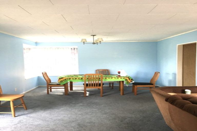 Photo of property in 5 Simpson Road, Ranui, Auckland, 0612