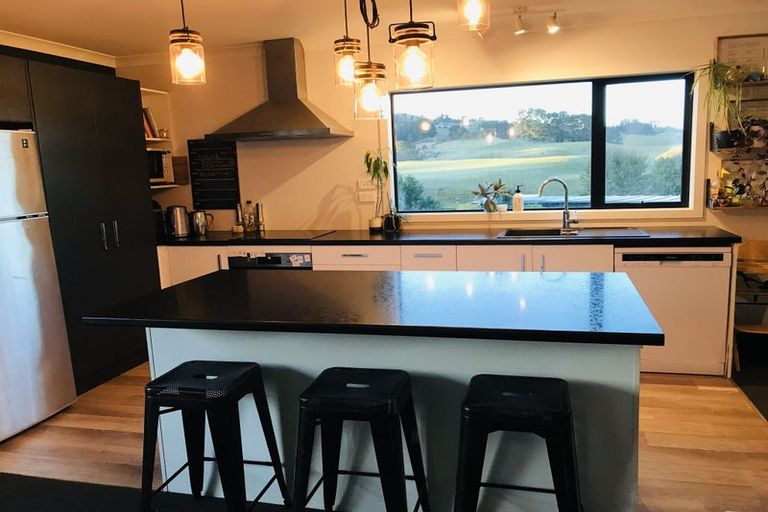 Photo of property in 3 Harakeke Place, Raglan, 3225