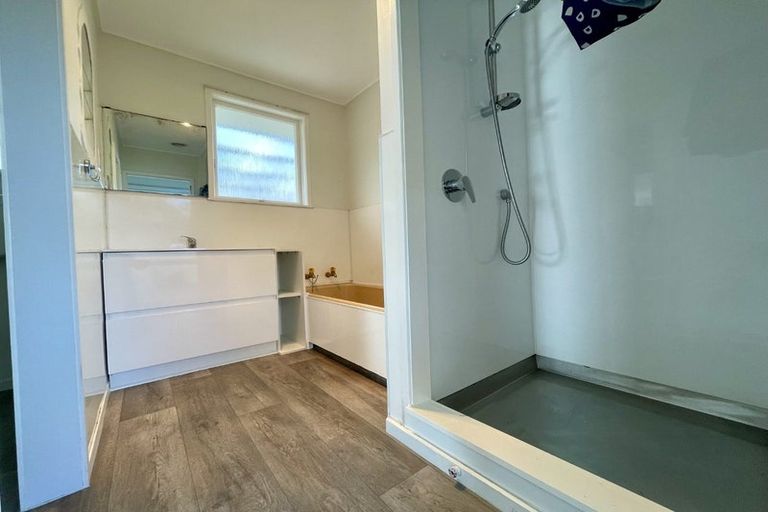 Photo of property in 48 Upham Street, Havelock North, 4130