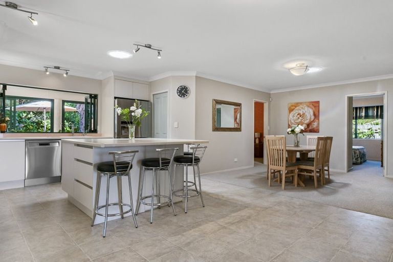 Photo of property in 18 Honeysuckle Lane, Ohauiti, Tauranga, 3112