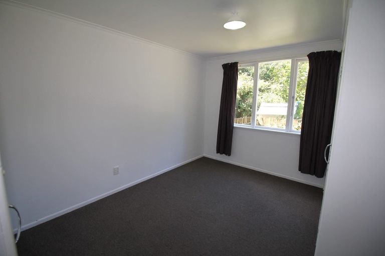 Photo of property in 283-291 Middleton Road, Glenside, Wellington, 6037