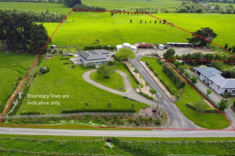 Photo of property in 63 Oparatai Road, Mangatainoka, Pahiatua, 4982