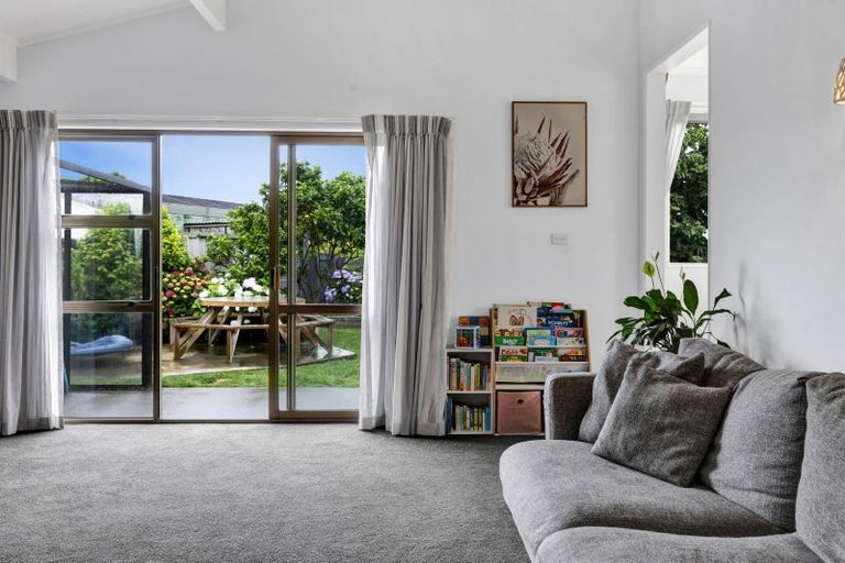 Photo of property in 8 Glamis Avenue, Bell Block, New Plymouth, 4312