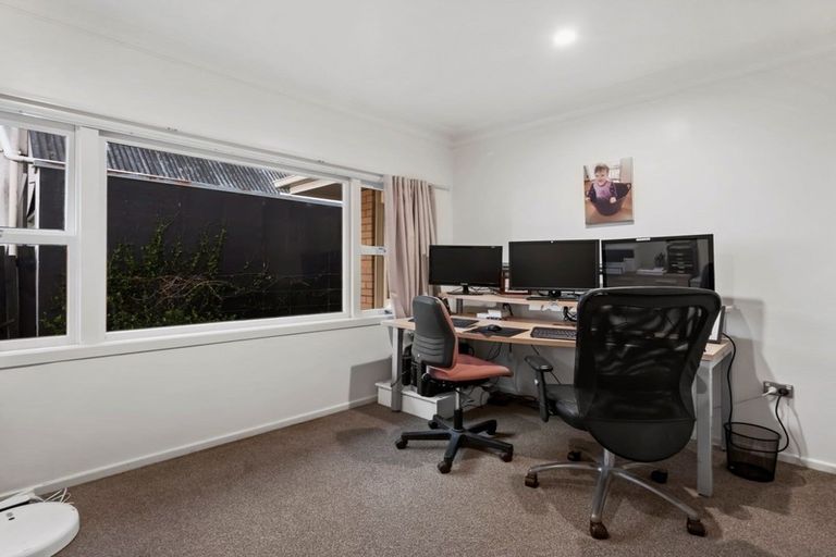 Photo of property in 2 Himalayan Close, Judea, Tauranga, 3110