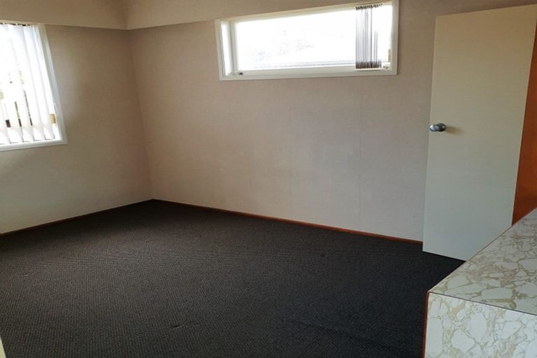 Photo of property in 16a Warriston Avenue, Waiuku, 2123