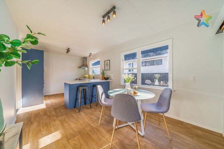 Photo of property in 7 Ruthven Road, Wainuiomata, Lower Hutt, 5014