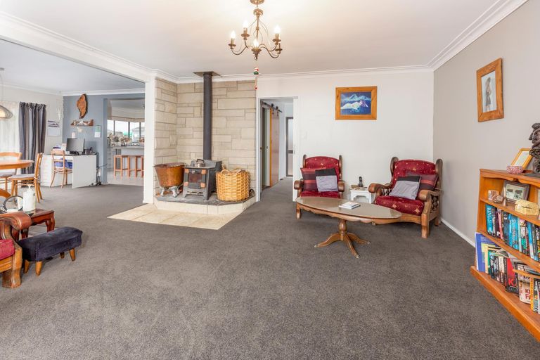 Photo of property in 209 Queen Street, Pukekohe, 2120