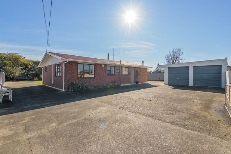 Photo of property in 12a Russell Street, Feilding, 4702