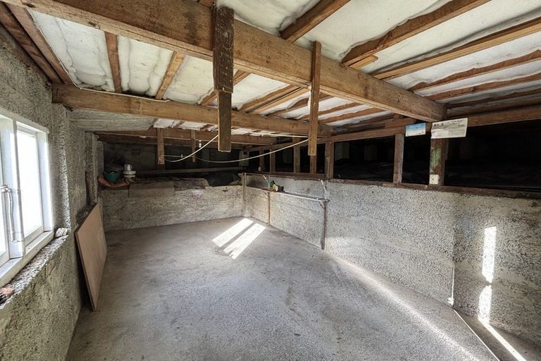Photo of property in 43 Sutherland Street, Dunedin Central, Dunedin, 9016