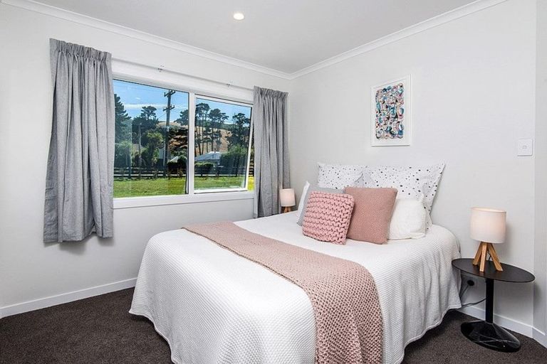 Photo of property in 450 Makara Road, Makara, Wellington, 6972