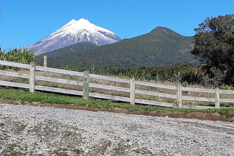 Photo of property in 1788 Mangorei Road, Mangorei, New Plymouth, 4371