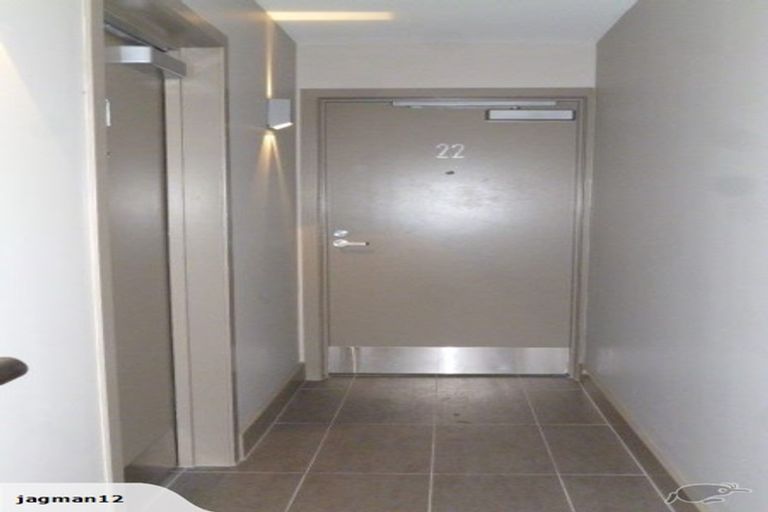 Photo of property in Canvas Apartments, 22/307 Willis Street, Te Aro, Wellington, 6011