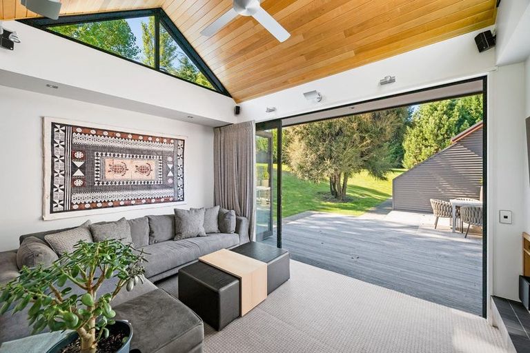 Photo of property in 837f Lake Hawea-albert Town Road, Albert Town, Wanaka, 9382