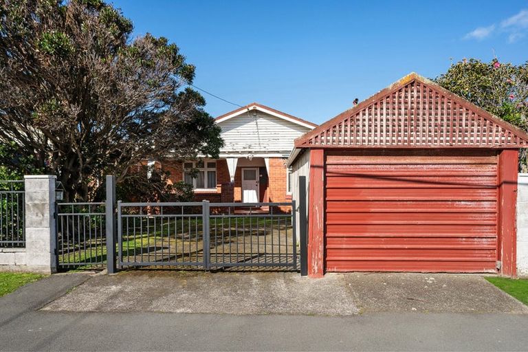 Photo of property in 80 Kauri Street, Miramar, Wellington, 6022