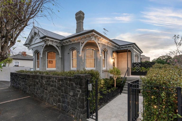 Photo of property in 19 Birdwood Crescent, Parnell, Auckland, 1052