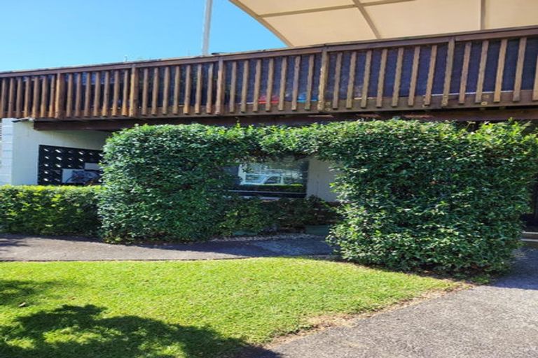 Photo of property in 14 Mickle Street, Te Atatu South, Auckland, 0610