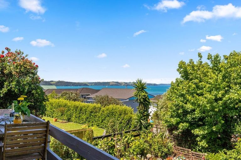 Photo of property in 267 Mahurangi East Road, Snells Beach, 0920