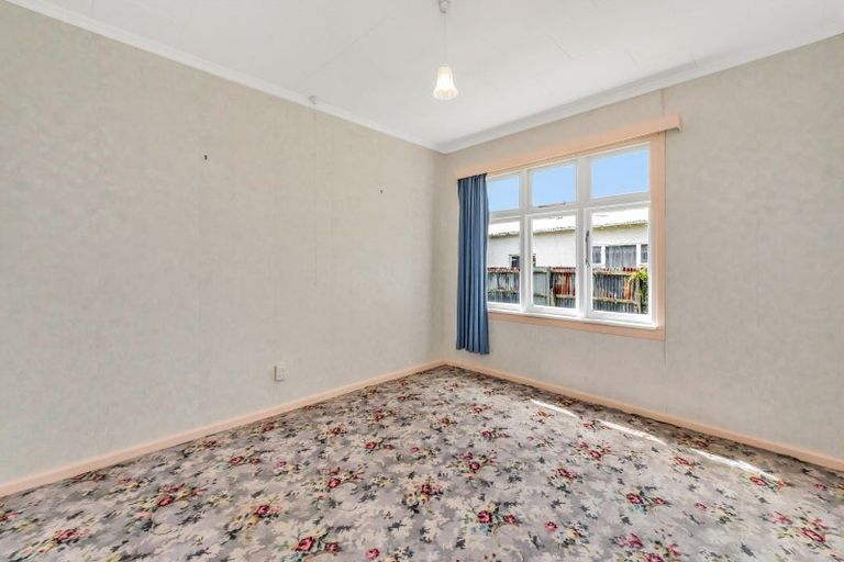 Photo of property in 43 Selwyn Street, Leeston, 7632