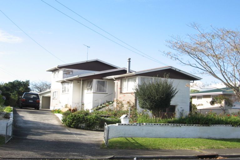 Photo of property in 11 Mcdivitt Street, Manurewa, Auckland, 2102