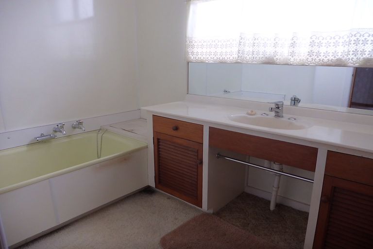 Photo of property in 57 Studholme Street, Temuka, 7920